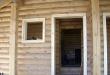Telaio della porta in una casa di legno: caratteristiche di installazione